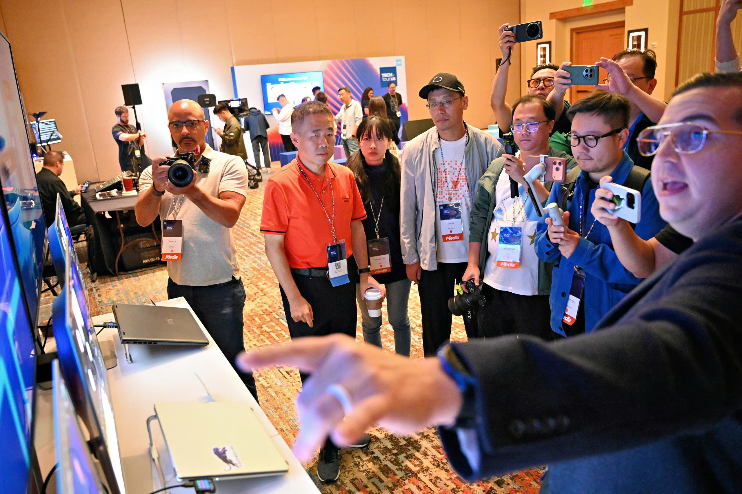 Intel Panther Lake: Kỷ Nguyên Mới Cho AI PC và Workstation