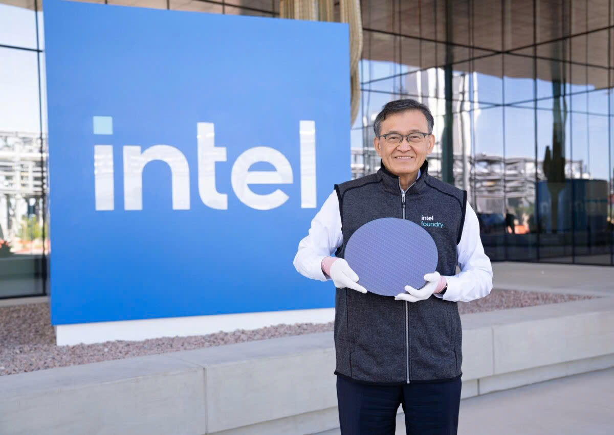 Sự kiện Tech Tour Panther Lake: Demo AI PC Intel 18A khuấy động giới công nghệ toàn cầu